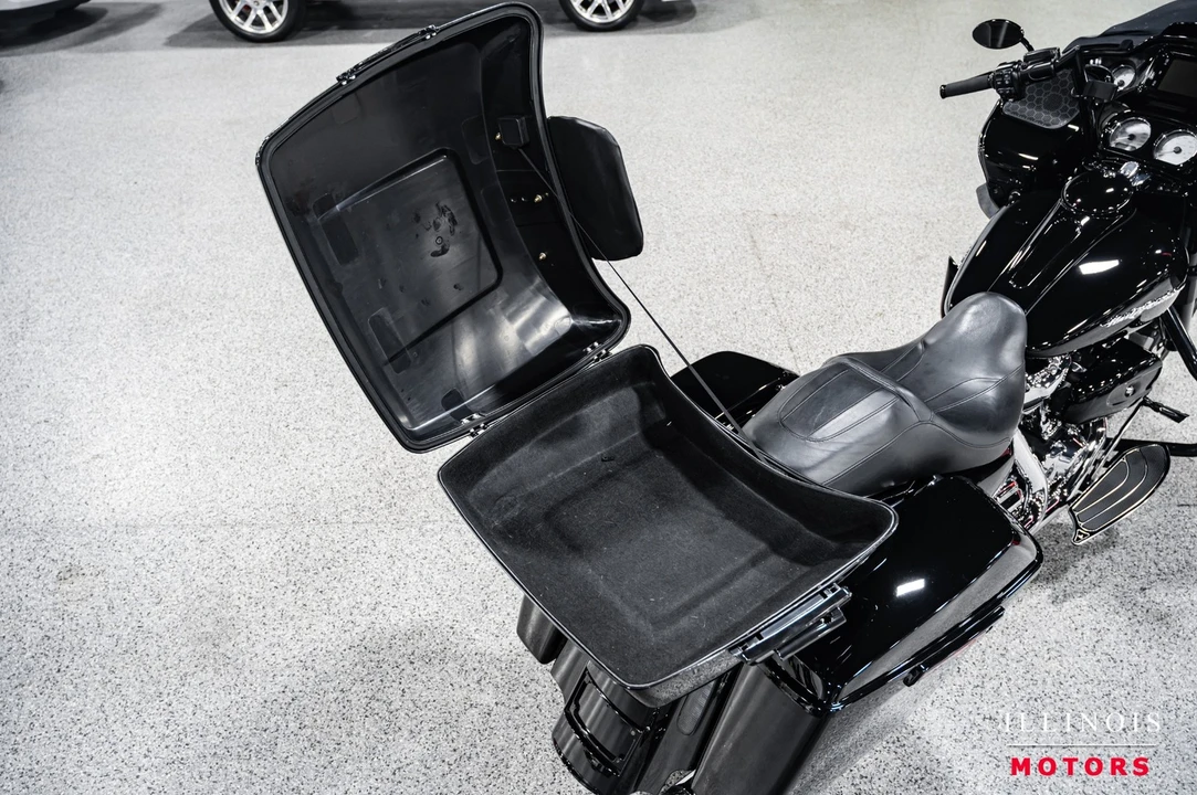 2017 Harley-Davidson Touring Milwaukee-Eight - Image 18 of 21