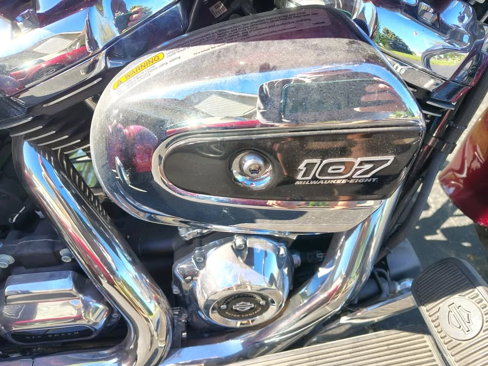 2017 Harley-Davidson Touring Milwaukee-Eight - Image 2 of 15