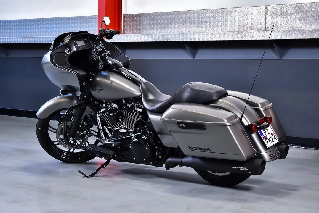 2017 Harley-Davidson Touring Milwaukee-Eight - Image 19 of 30