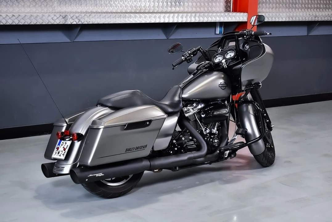 2017 Harley-Davidson Touring Milwaukee-Eight - Image 7 of 30
