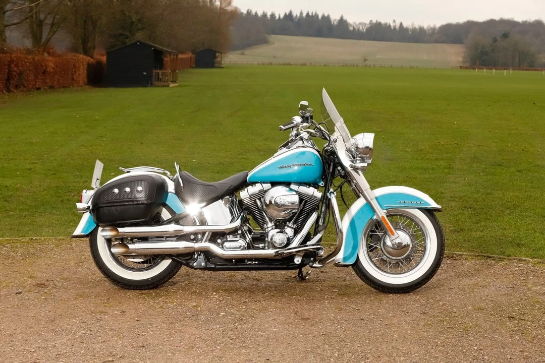2017 Harley-Davidson Softail - Image 2 of 30