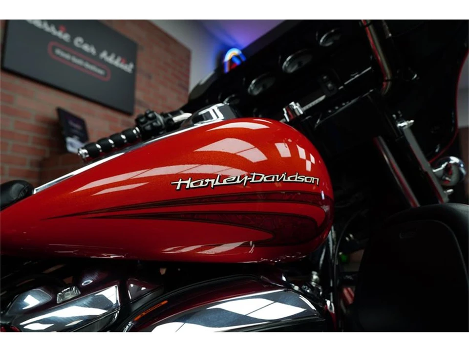 2017 Harley-Davidson Touring Milwaukee-Eight - Image 19 of 31