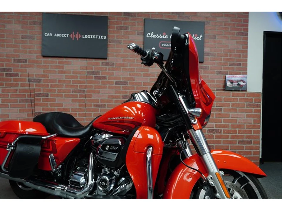 2017 Harley-Davidson Touring Milwaukee-Eight - Image 13 of 31