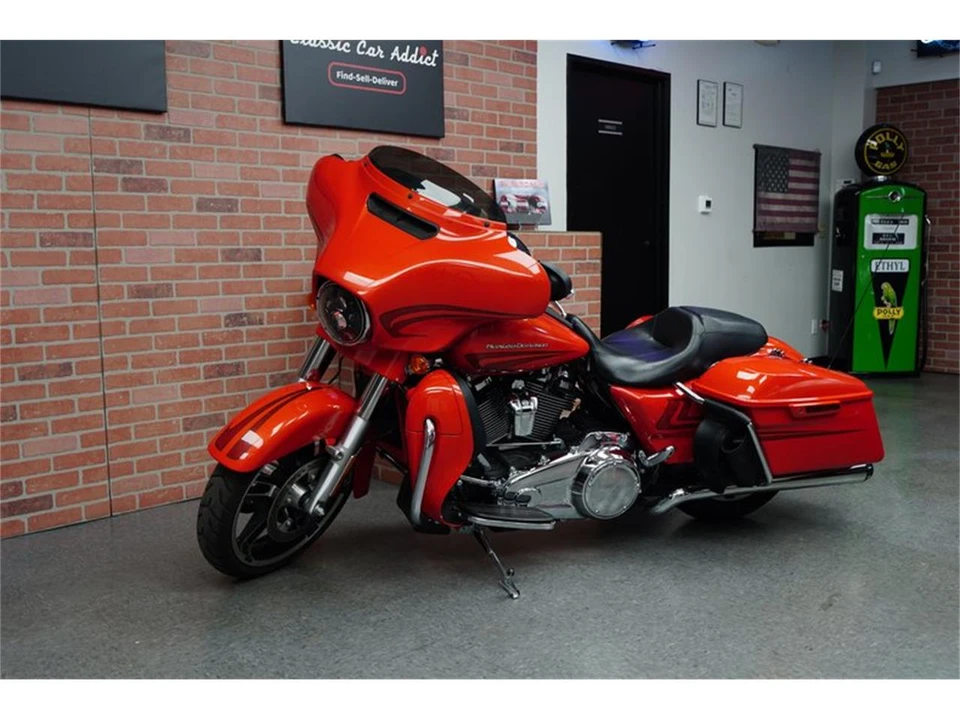 2017 Harley-Davidson Touring Milwaukee-Eight - Image 9 of 31