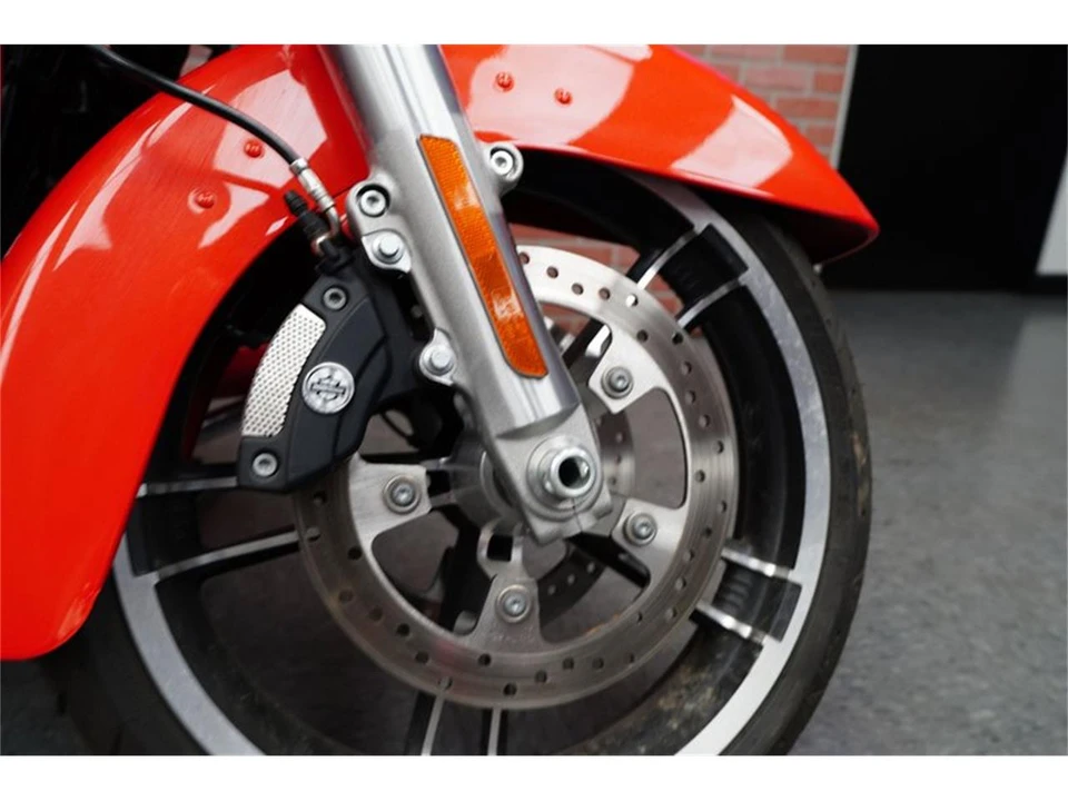 2017 Harley-Davidson Touring Milwaukee-Eight - Image 24 of 31