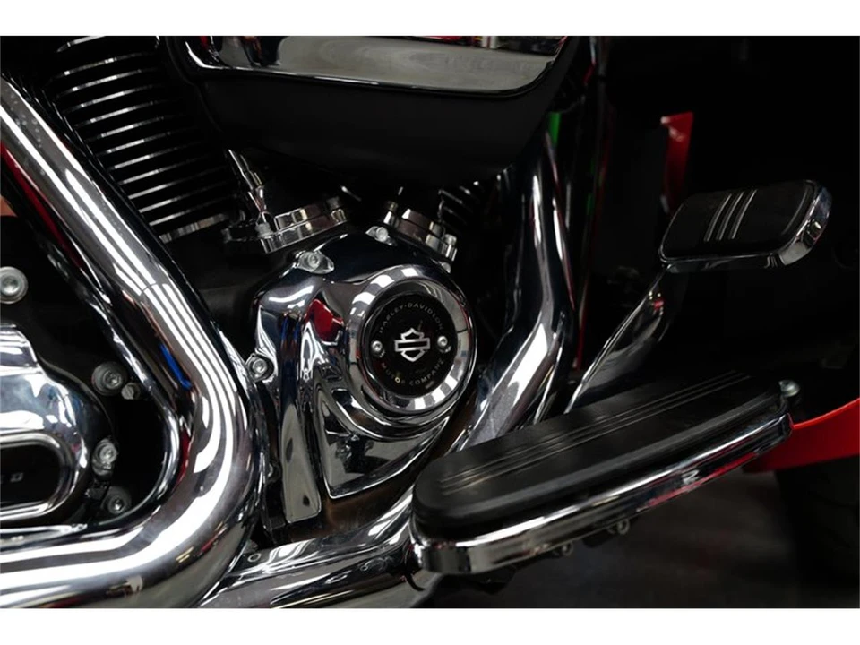 2017 Harley-Davidson Touring Milwaukee-Eight - Image 16 of 31