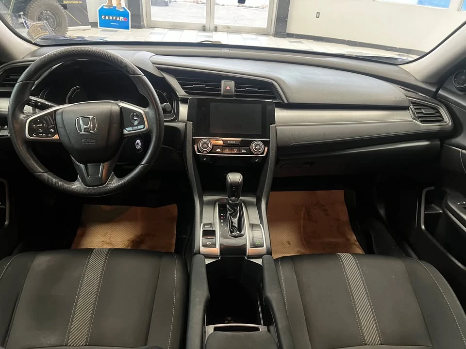 2017 Honda Civic 10th Gen - Image 9 of 19