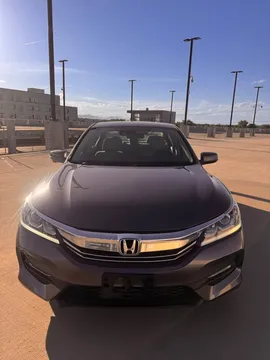 2017 Honda Accord 9th Gen - Image 2 of 14