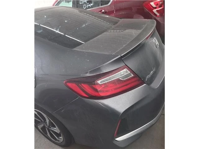 2017 Honda Accord 9th Gen - Image 5 of 11