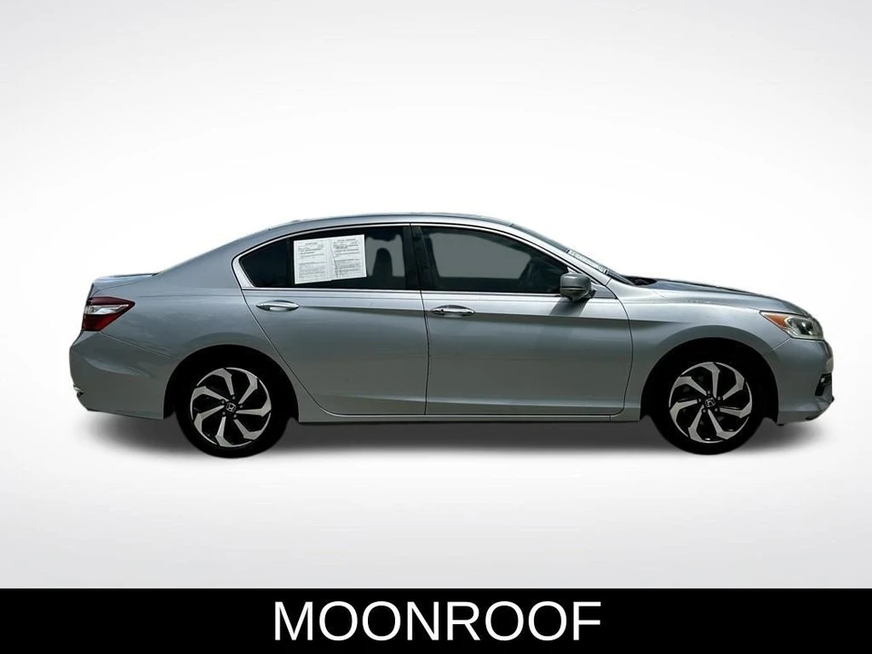 2017 Honda Accord 9th Gen - Image 7 of 12