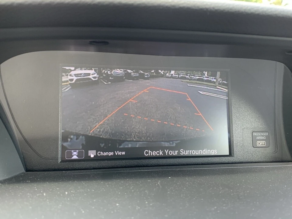 2017 Honda Accord 9th Gen - Image 8 of 12