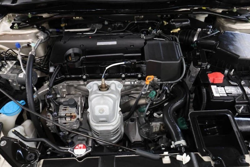 2017 Honda Accord 9th Gen - Image 21 of 21