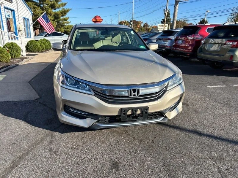 2017 Honda Accord 9th Gen - Image 10 of 12