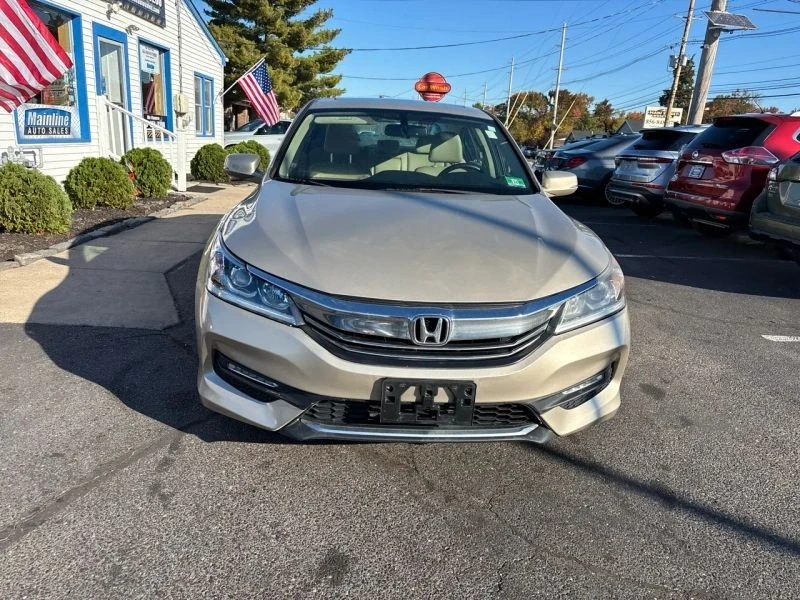 2017 Honda Accord 9th Gen - Image 11 of 12