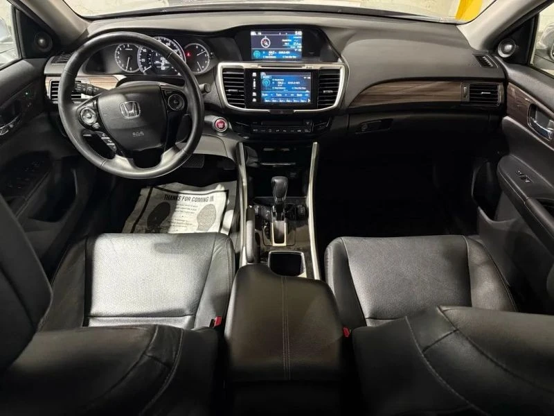 2017 Honda Accord 9th Gen - Image 9 of 12