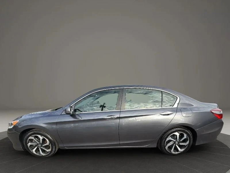 2017 Honda Accord 9th Gen - Image 8 of 12