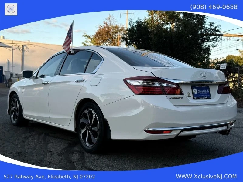 2017 Honda Accord 9th Gen - Image 2 of 12