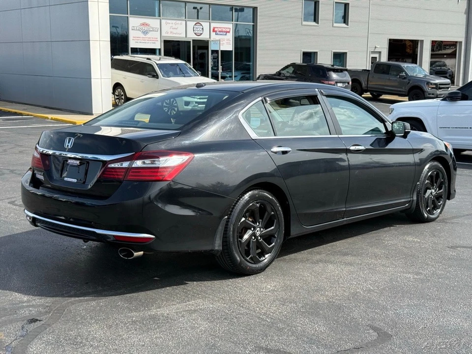 2017 Honda Accord 9th Gen - Image 3 of 12
