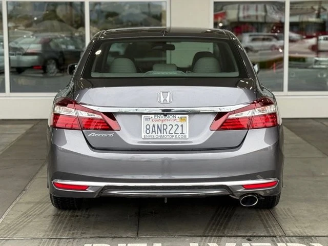 2017 Honda Accord 9th Gen - Image 11 of 12