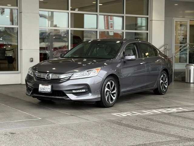 2017 Honda Accord 9th Gen - Image 2 of 12