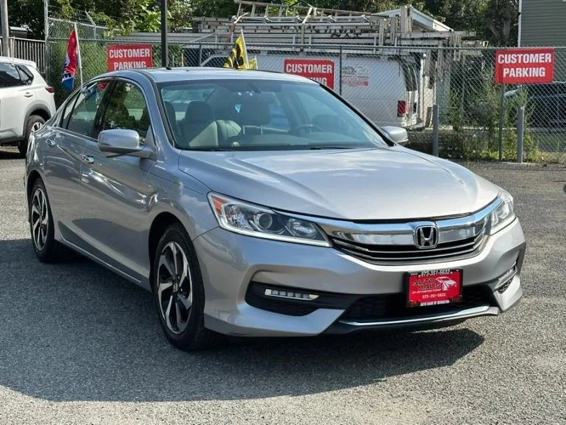 2017 Honda Accord 9th Gen - Image 3 of 12