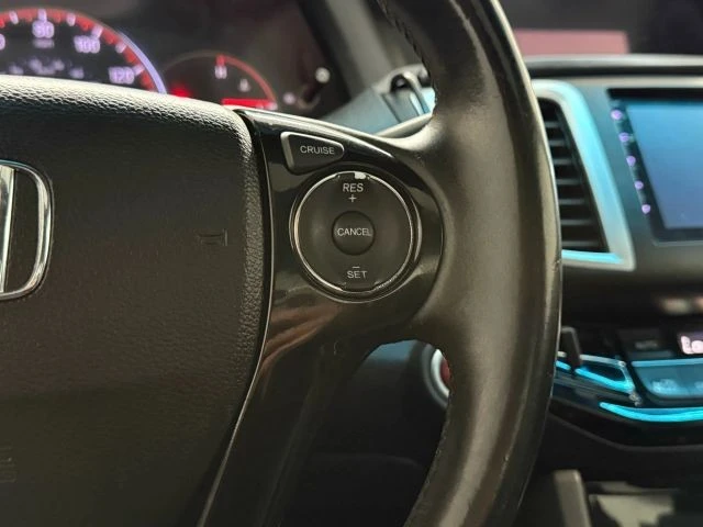 2017 Honda Accord 9th Gen - Image 20 of 21