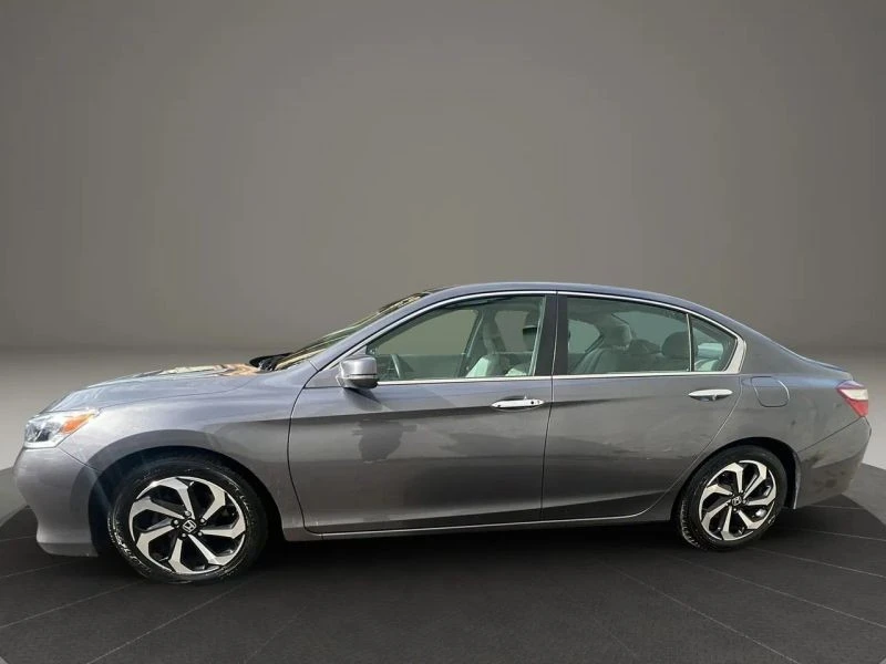 2017 Honda Accord 9th Gen - Image 8 of 12