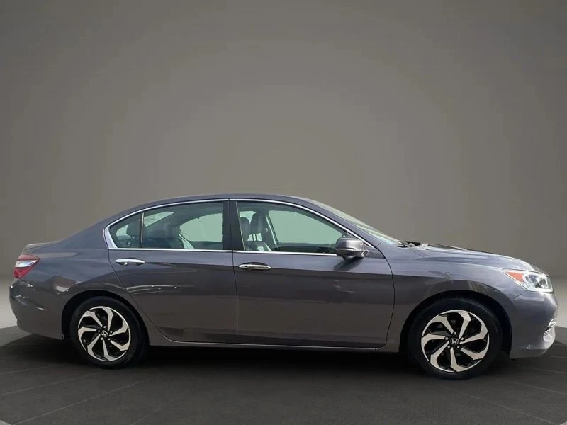 2017 Honda Accord 9th Gen - Image 4 of 12