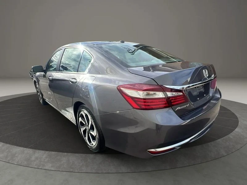 2017 Honda Accord 9th Gen - Image 7 of 12