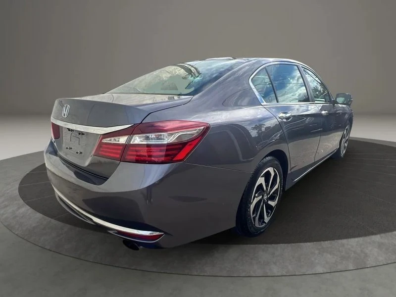 2017 Honda Accord 9th Gen - Image 5 of 12