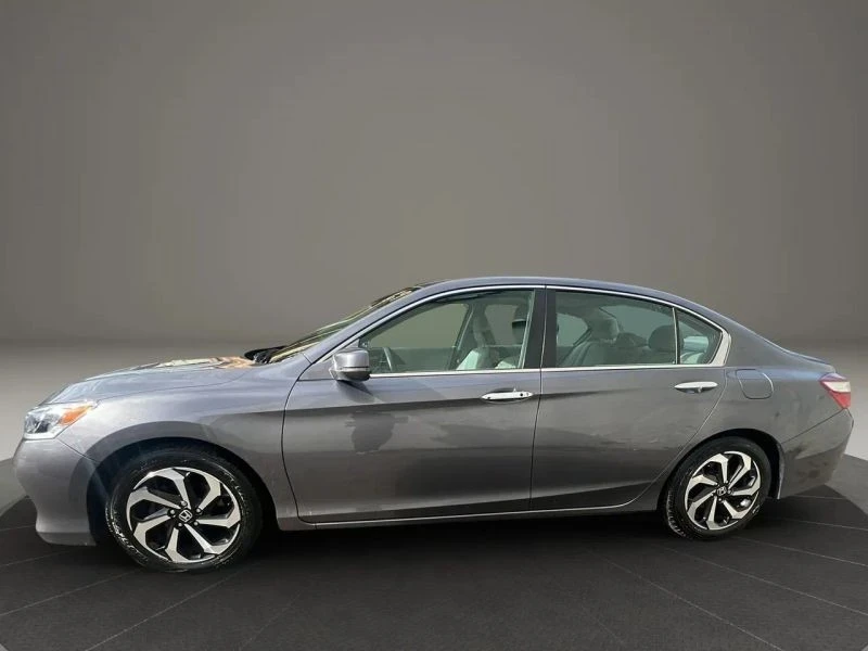 2017 Honda Accord 9th Gen - Image 8 of 12