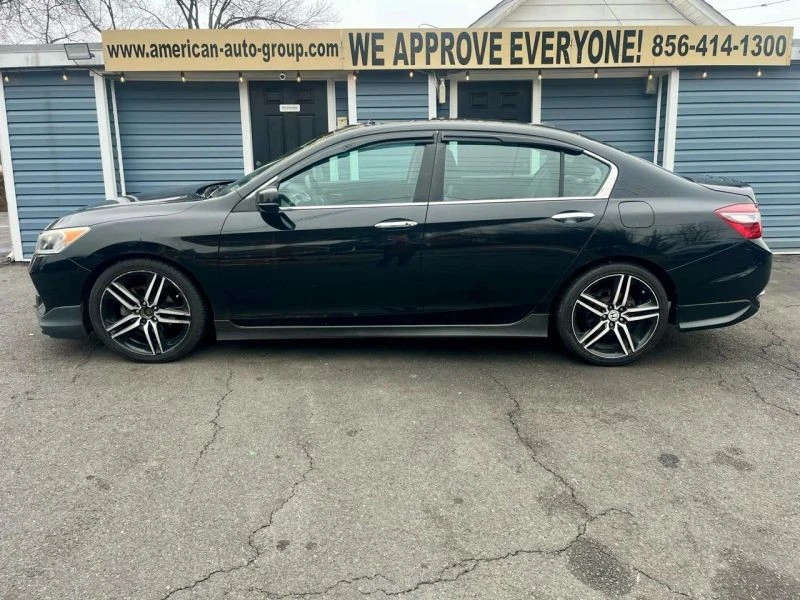2017 Honda Accord 9th Gen - Image 3 of 12