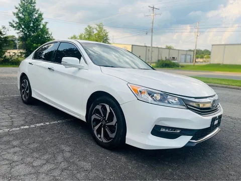 2017 Honda Accord 9th Gen - Image 2 of 16