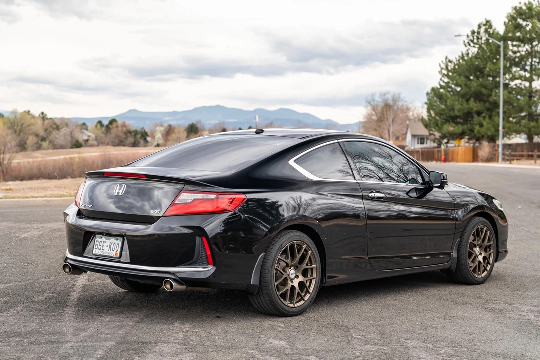 2017 Honda Accord 9th Gen - Image 7 of 31