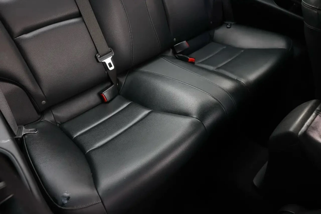 2017 Honda Accord 9th Gen - Image 12 of 21