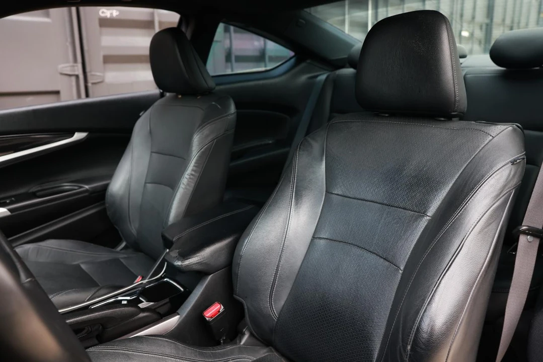 2017 Honda Accord 9th Gen - Image 6 of 21