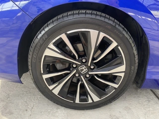 2017 Honda Accord 9th Gen - Image 19 of 21