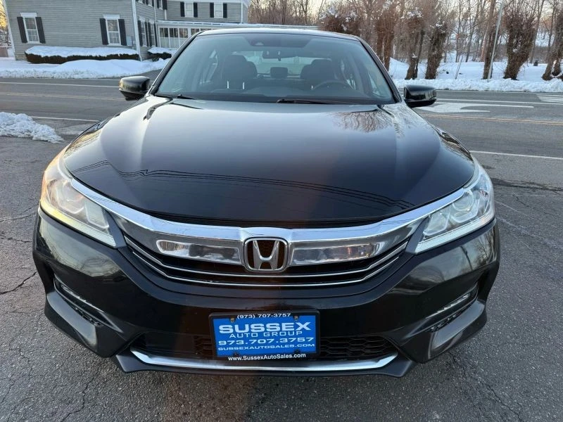 2017 Honda Accord 9th Gen - Image 2 of 12