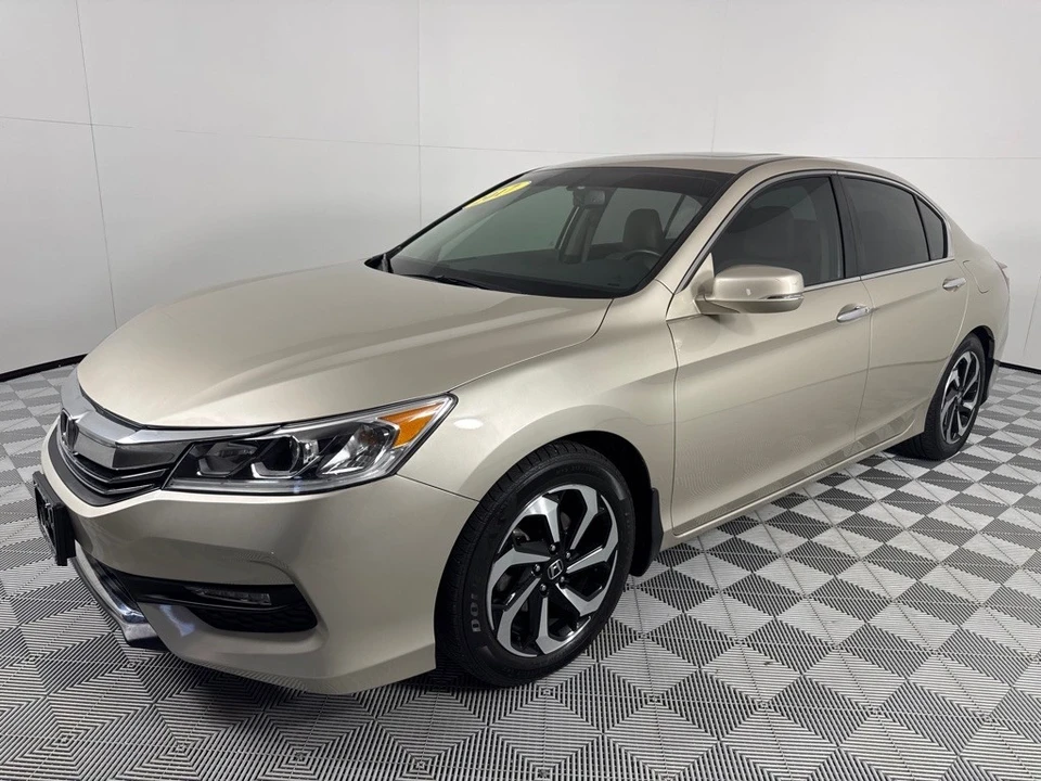 2017 Honda Accord 9th Gen - Image 10 of 12