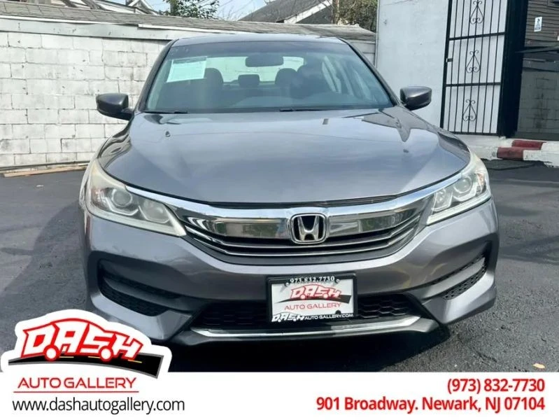 2017 Honda Accord 9th Gen - Image 2 of 12
