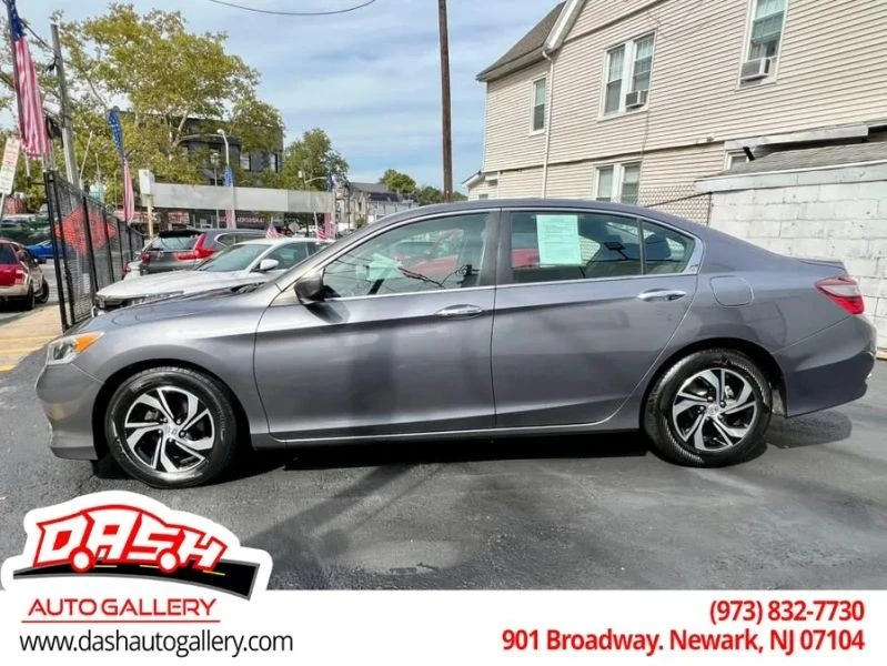 2017 Honda Accord 9th Gen - Image 4 of 12