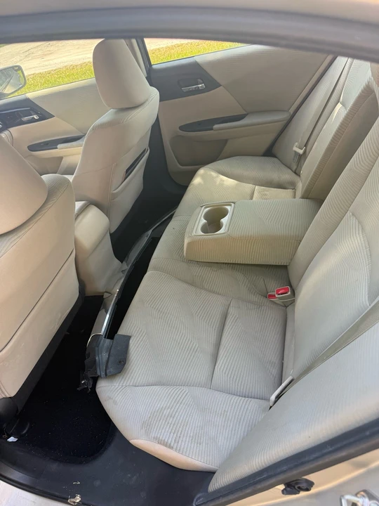 2017 Honda Accord 9th Gen - Image 10 of 13