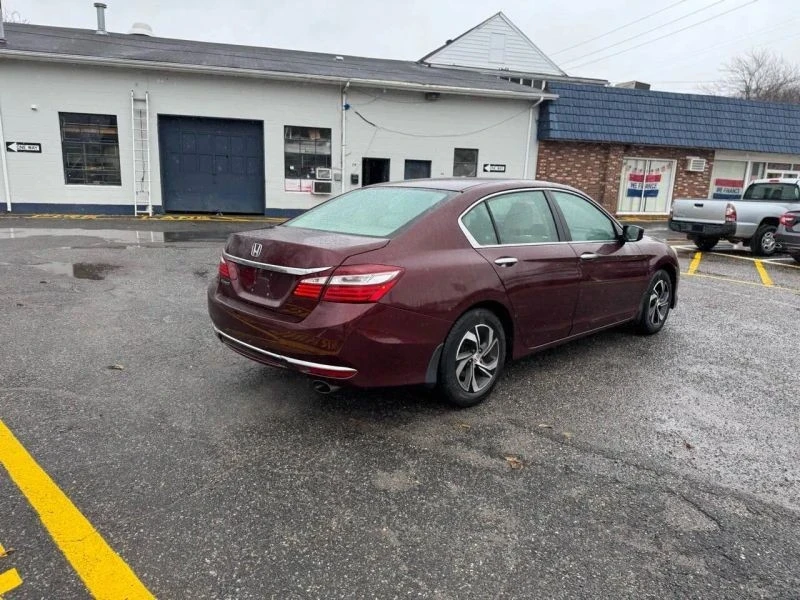 2017 Honda Accord 9th Gen - Image 11 of 12