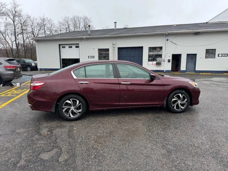 2017 Honda Accord 9th Gen - Image 8 of 12
