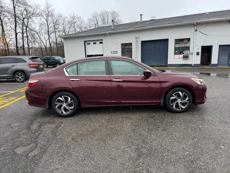 2017 Honda Accord 9th Gen - Image 7 of 12