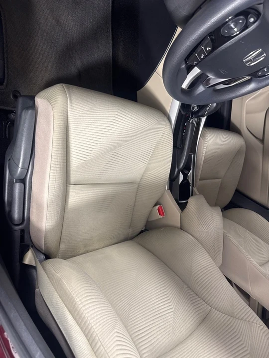 2017 Honda Accord 9th Gen - Image 11 of 12