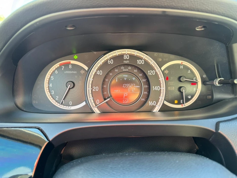 2017 Honda Accord 9th Gen - Image 21 of 21