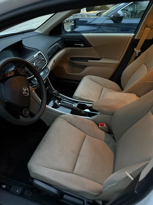 2017 Honda Accord 9th Gen - Image 6 of 6