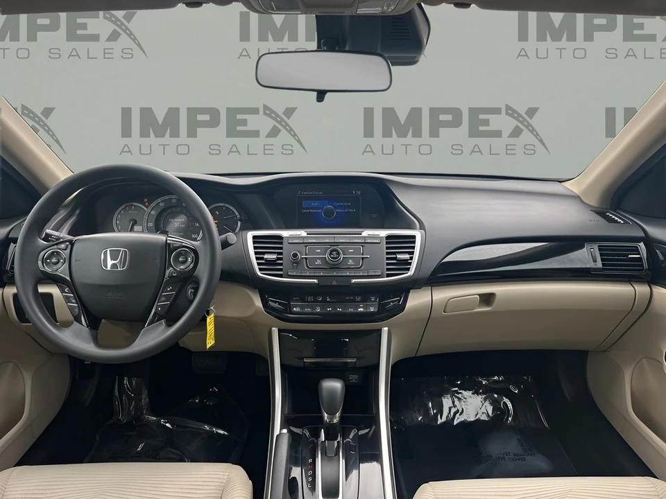 2017 Honda Accord 9th Gen - Image 11 of 12