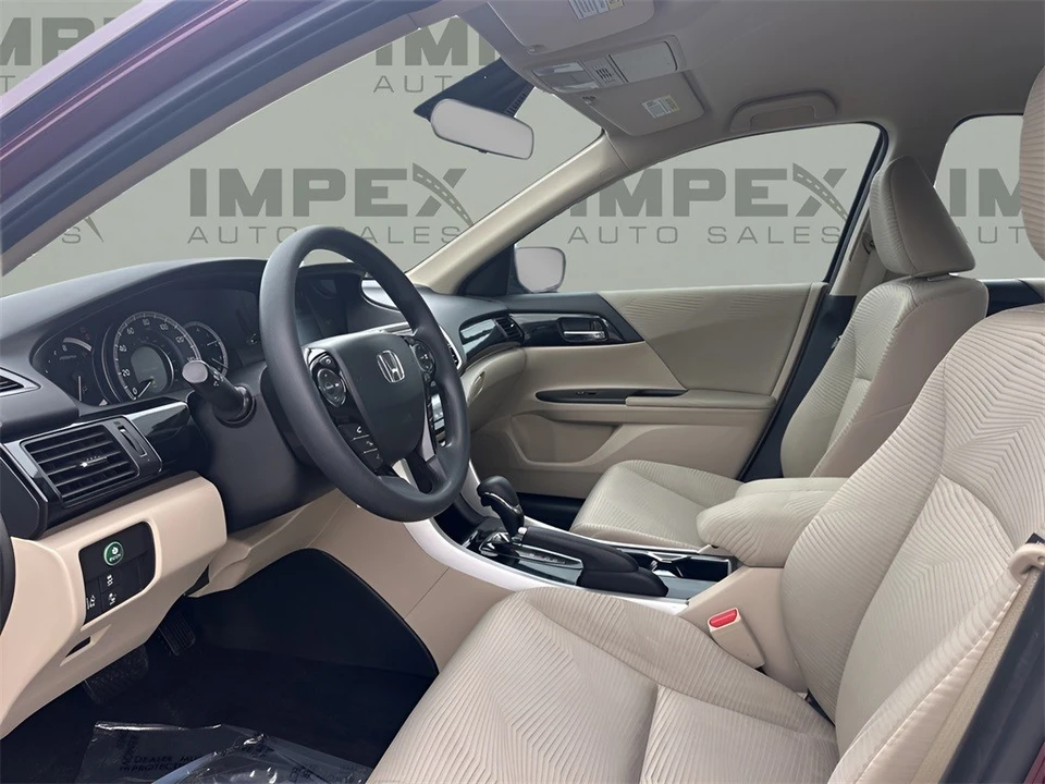 2017 Honda Accord 9th Gen - Image 9 of 12